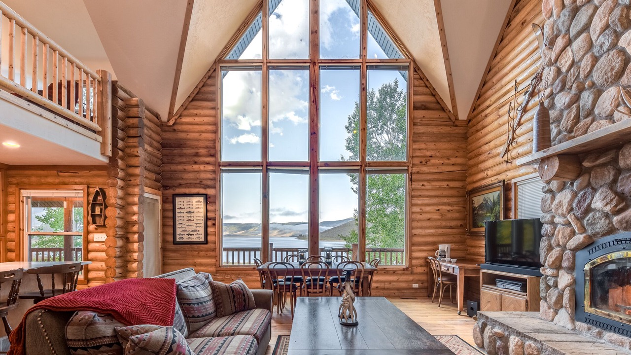 Photo of Livingroom in Helper