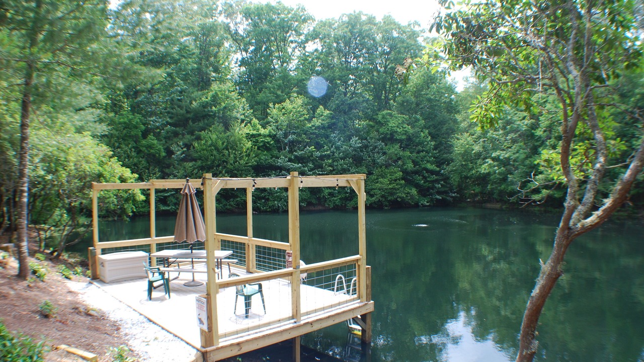 Photo of Outdoor in Brasstown