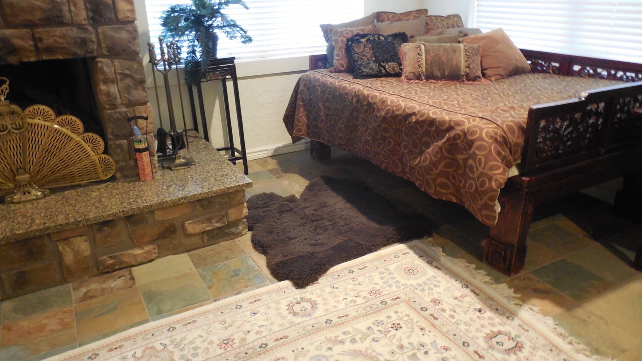 Photo of Bedroom in Mineola