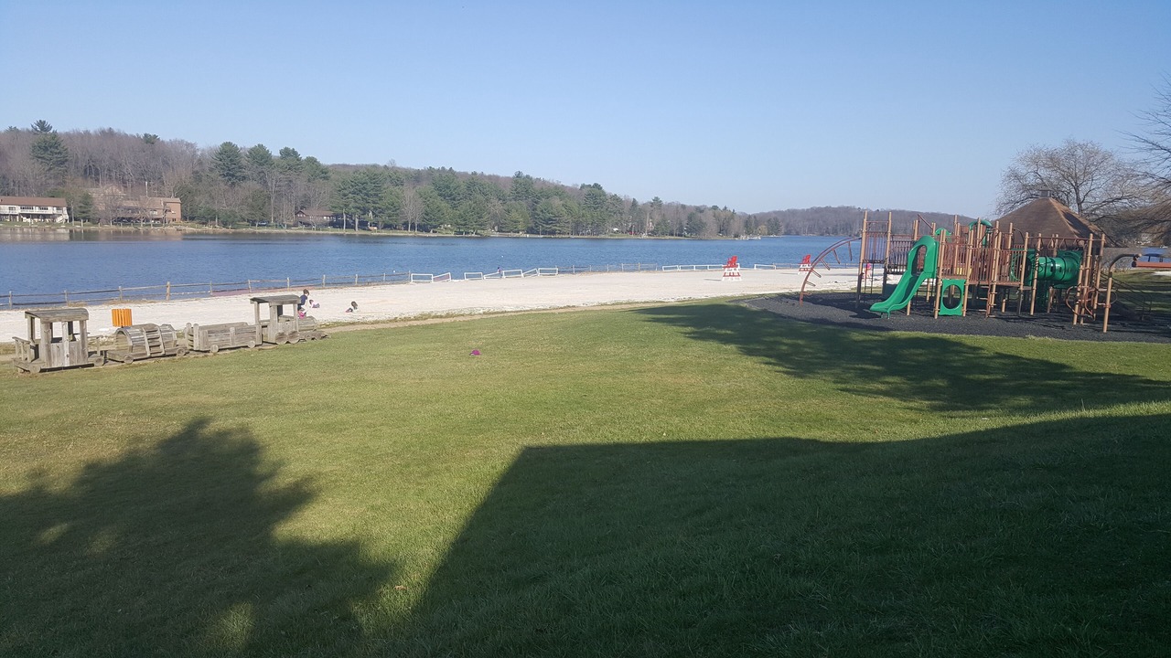 Photo of Others in Treasure Lake