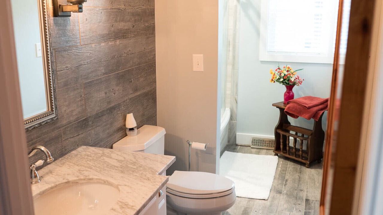 Photo of Bathroom in Treasure Lake