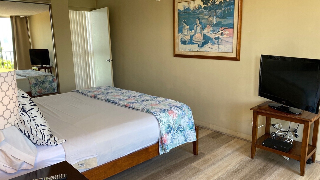 Photo of Bedroom in Diamond Head - Kapahulu - St. Louis
