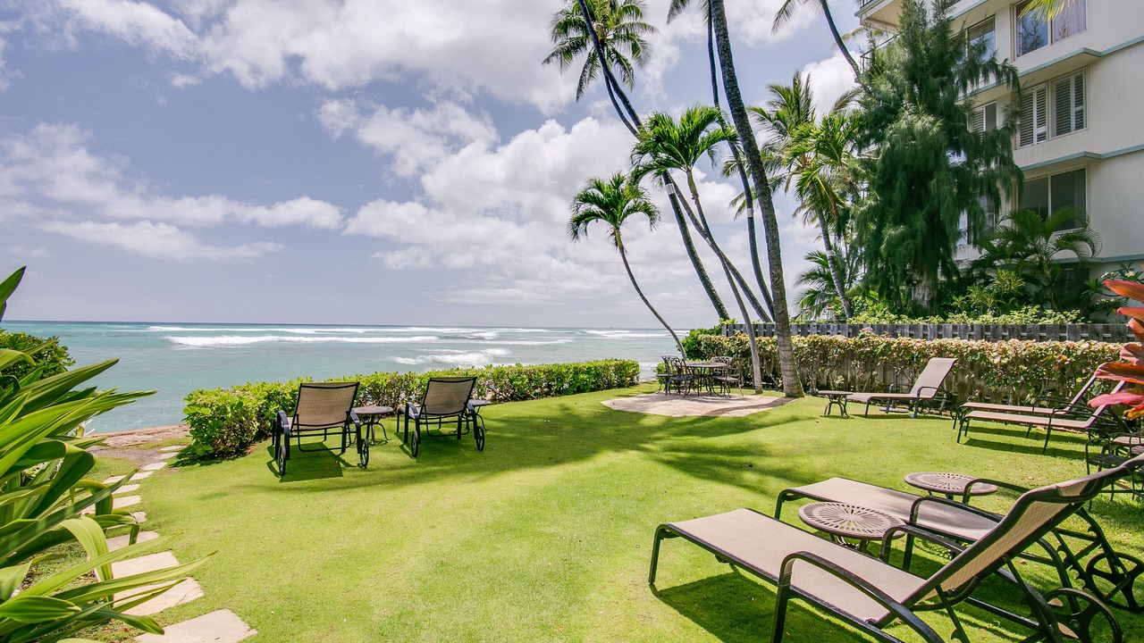 Photo of Patio Balcony in Diamond Head - Kapahulu - St. Louis