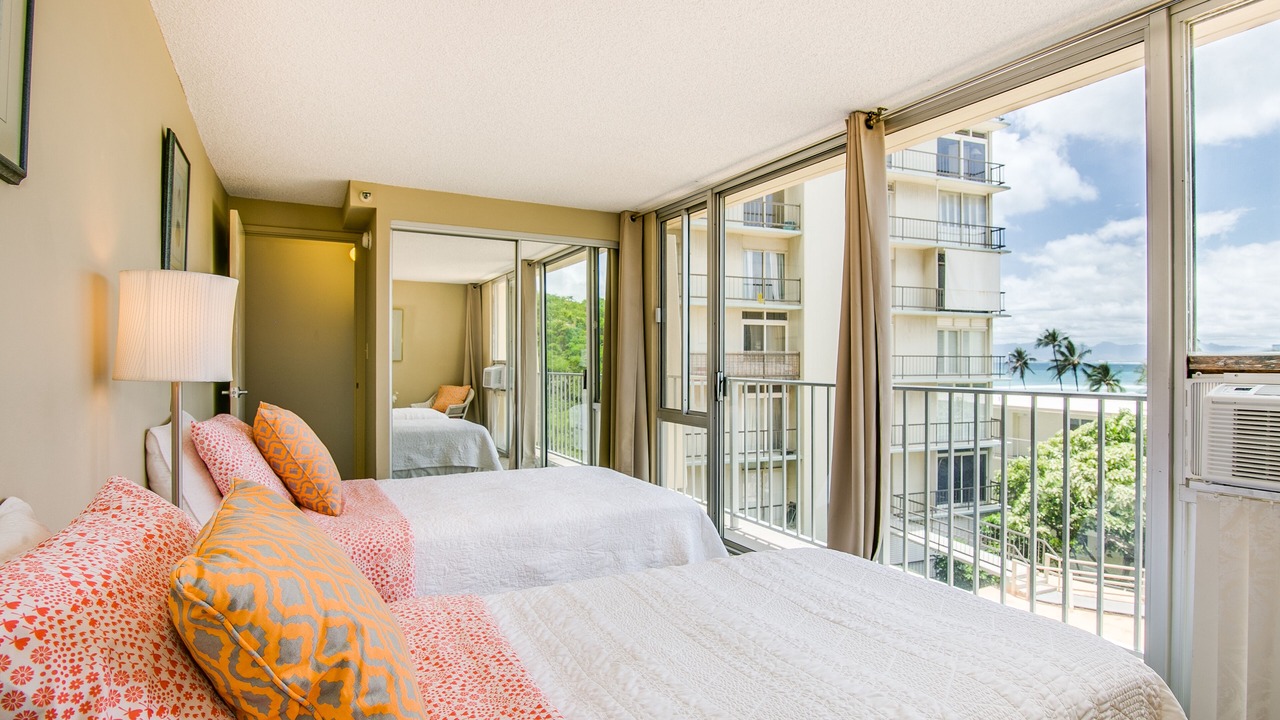 Photo of Bedroom in Diamond Head - Kapahulu - St. Louis