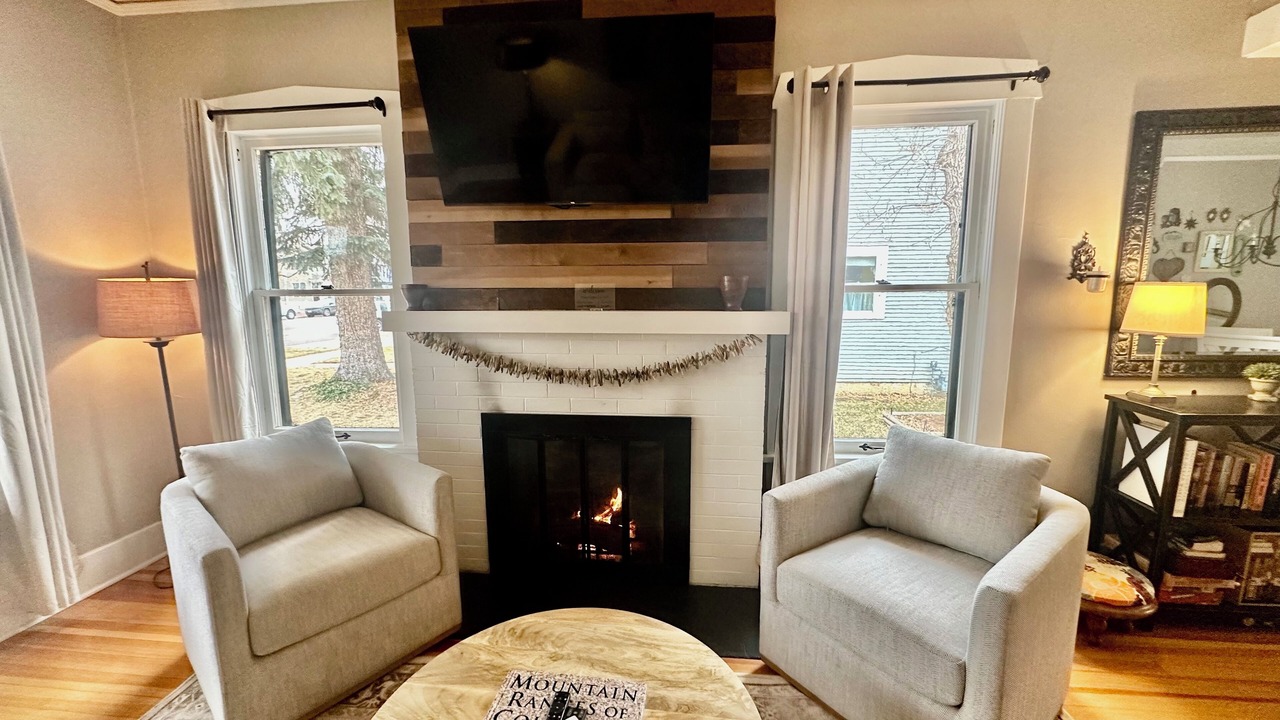 Photo of Livingroom in Old North End