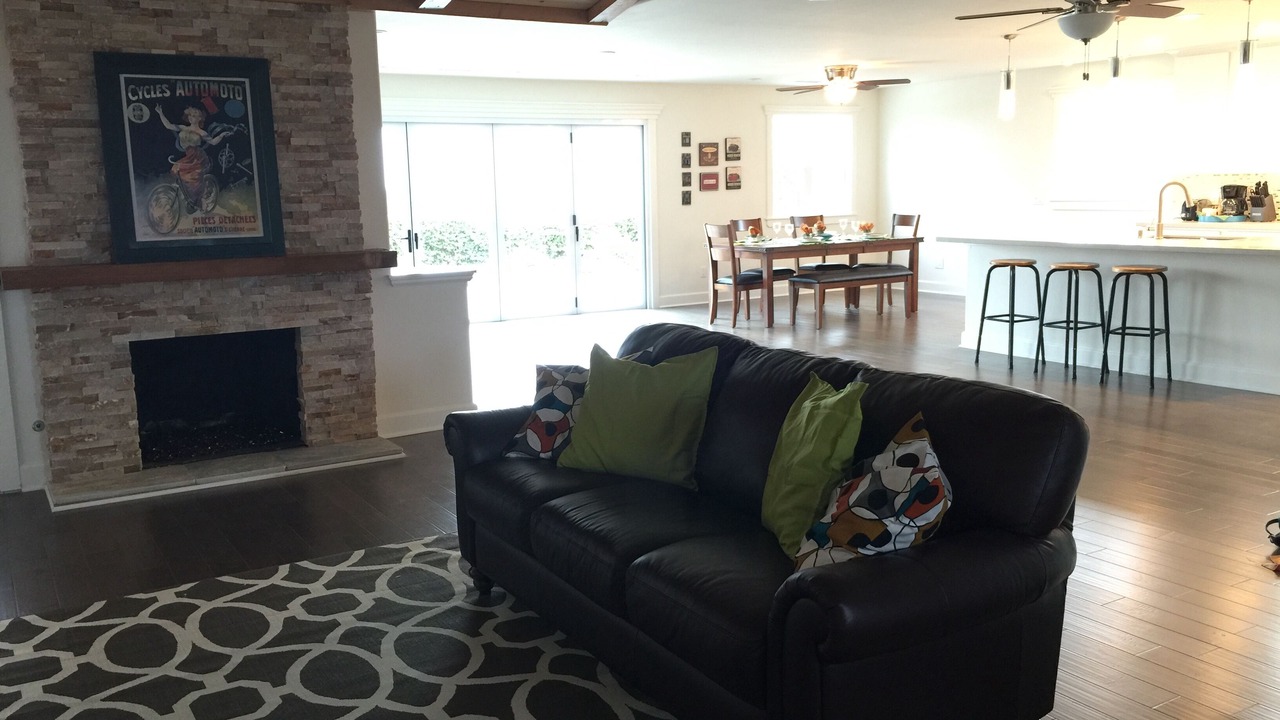 Photo of Livingroom in Spinnaker Hill