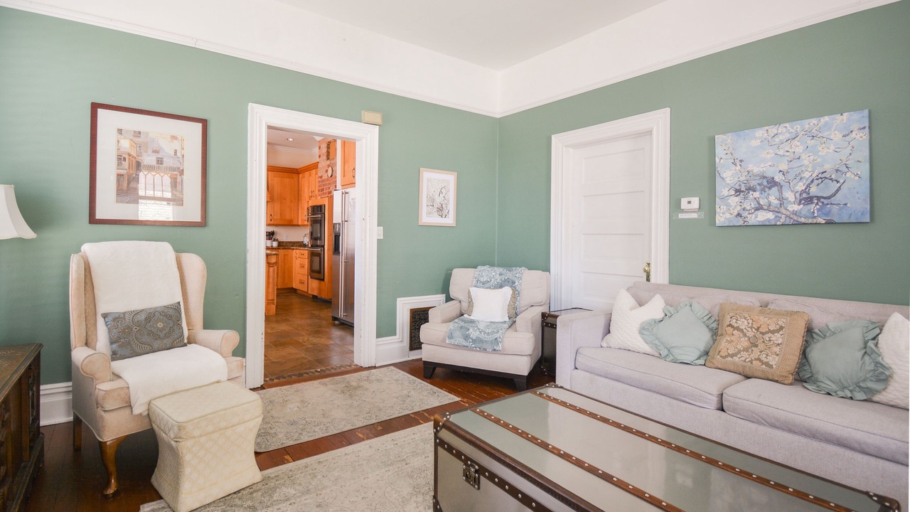 Photo of Livingroom in Downtown Salt Lake City
