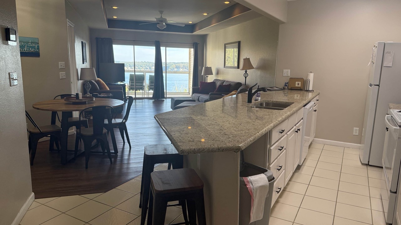 Photo of Bedroom in Lake Ozark