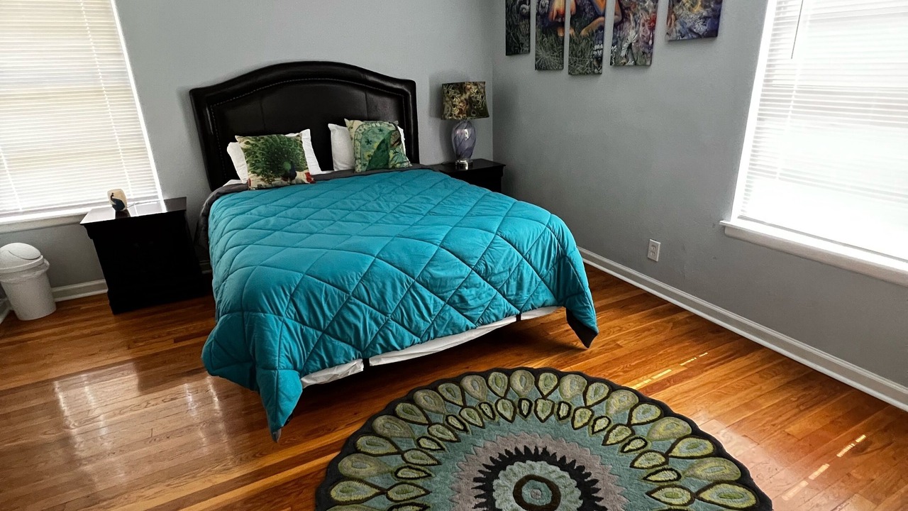 Photo of Bedroom in Medical Center District