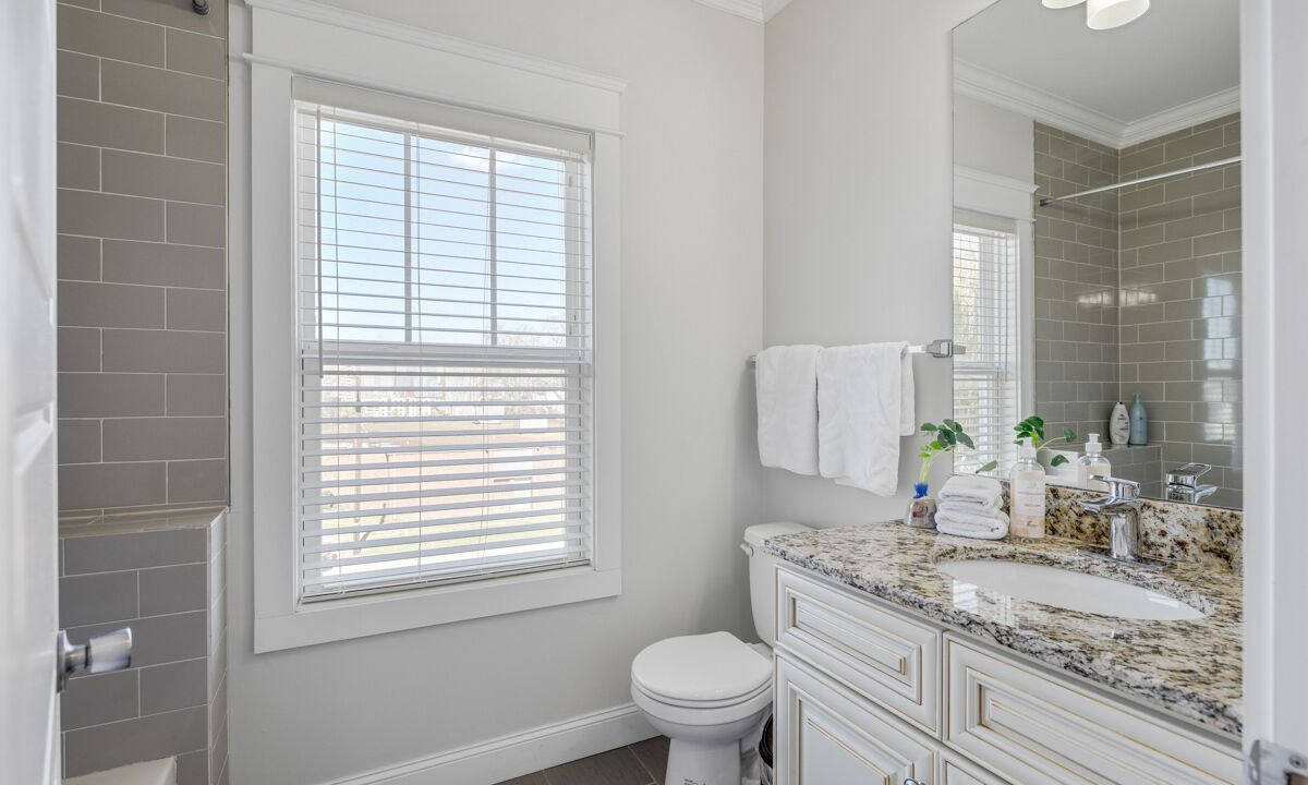 Photo of Bathroom in Edgehill