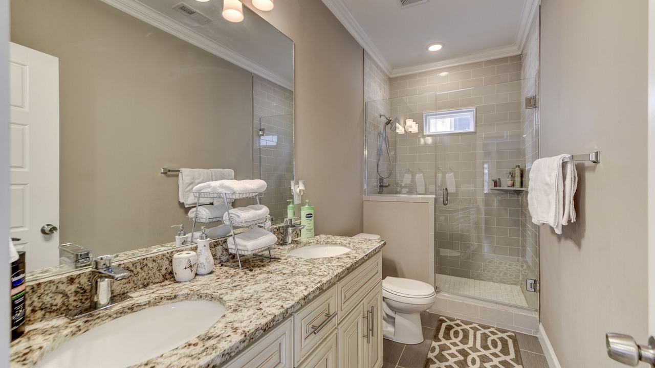 Photo of Bathroom in Edgehill