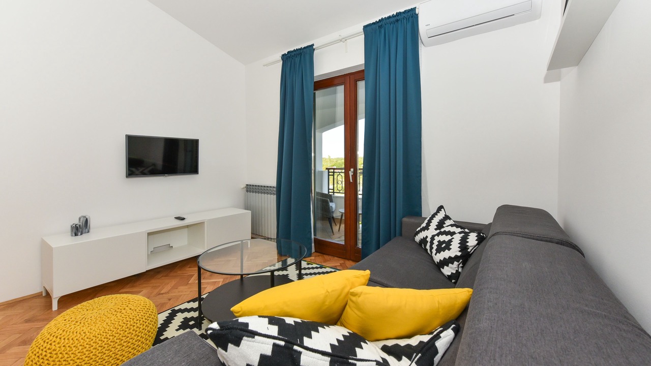 Photo of Livingroom in Petrcane