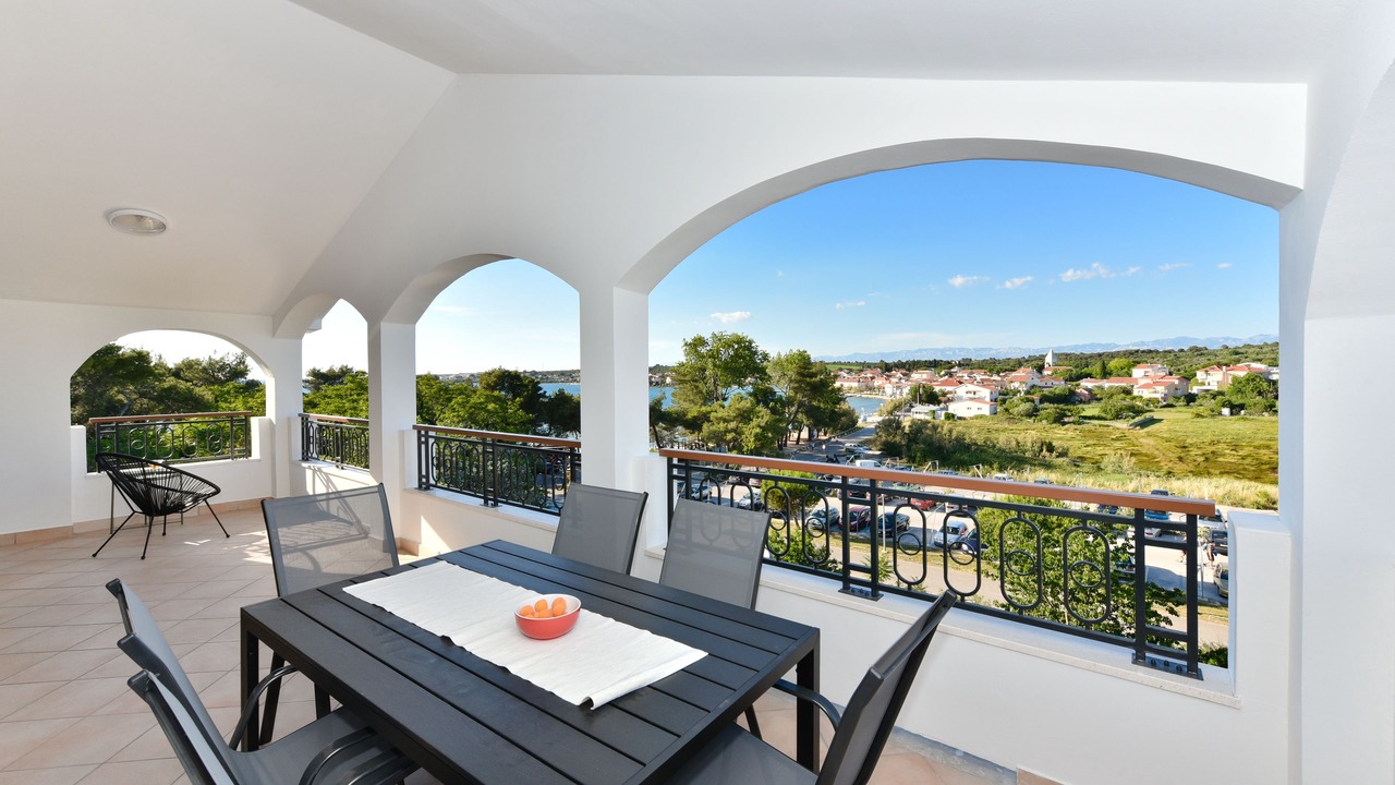 Photo of Patio Balcony in Petrcane