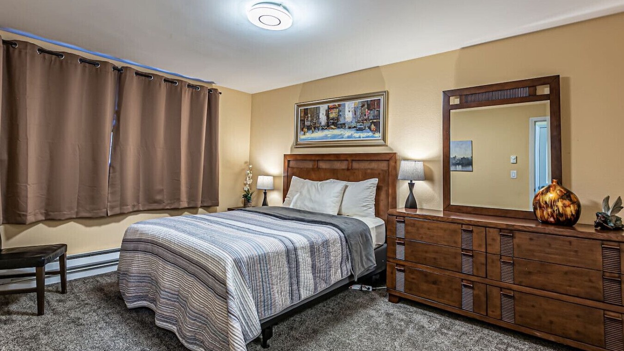 Photo of Bedroom in North End