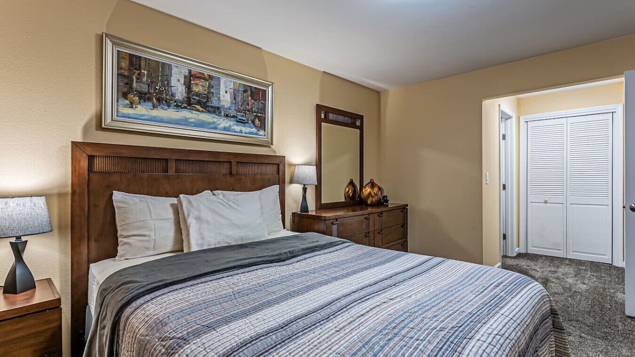 Photo of Bedroom in North End