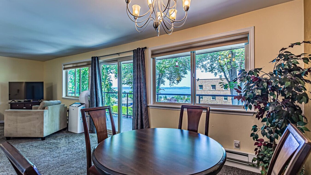 Photo of Others in North End