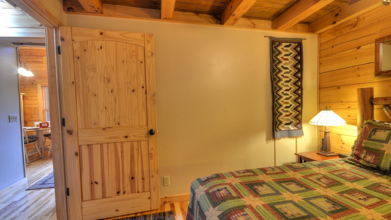 Photo of Bedroom in Bryson City