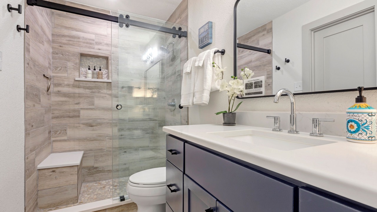 Photo of Bathroom in April Sound