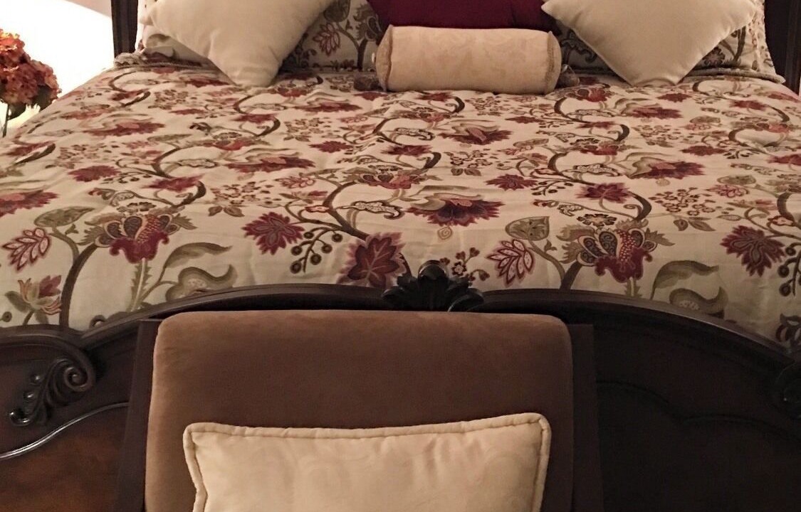 Photo of Bedroom in Cliftondale