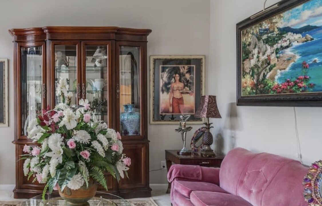 Photo of Livingroom in Cliftondale