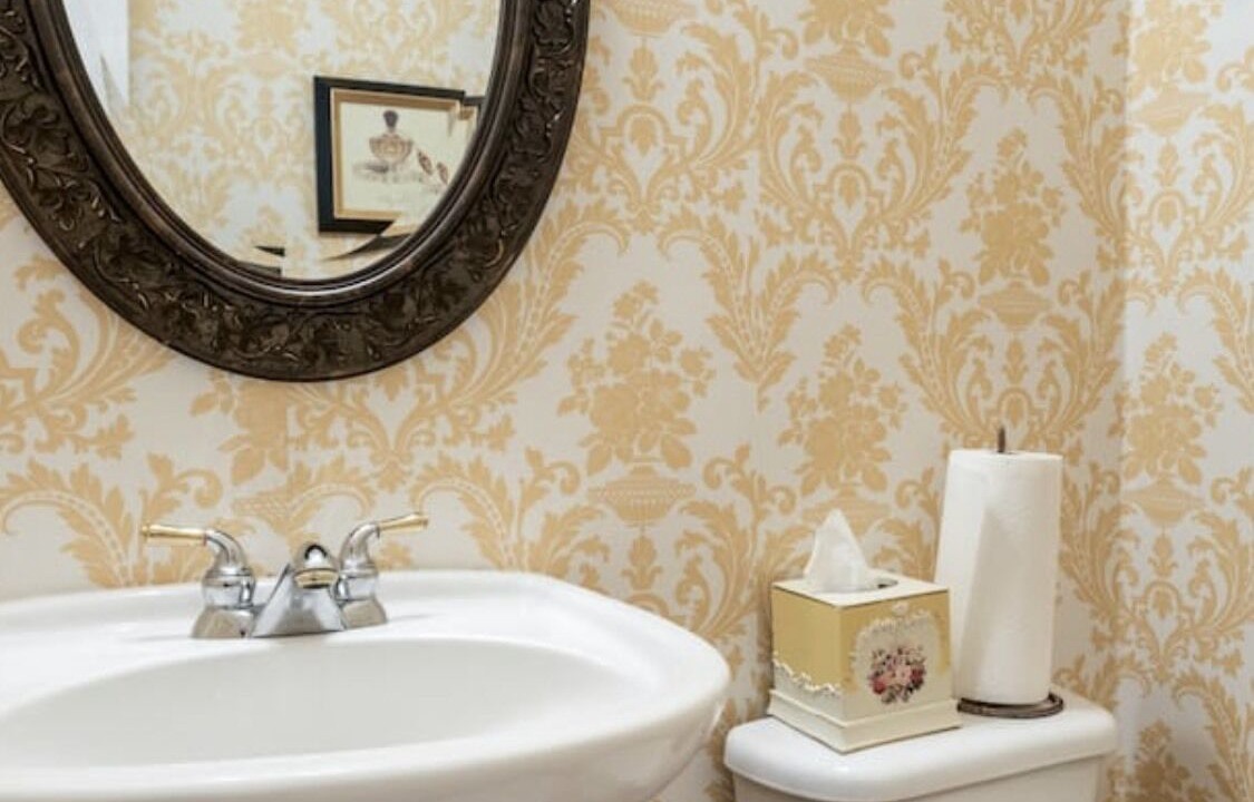 Photo of Bathroom in Cliftondale