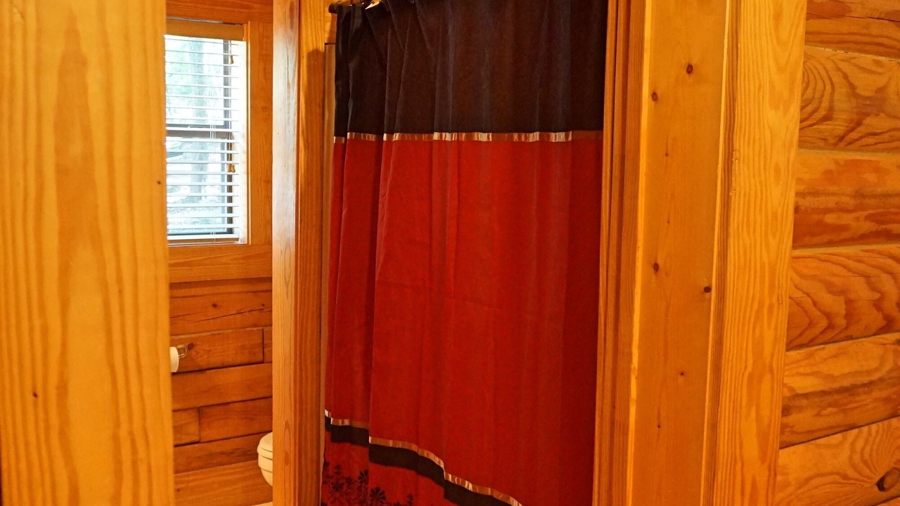 Photo of Bathroom in Higden