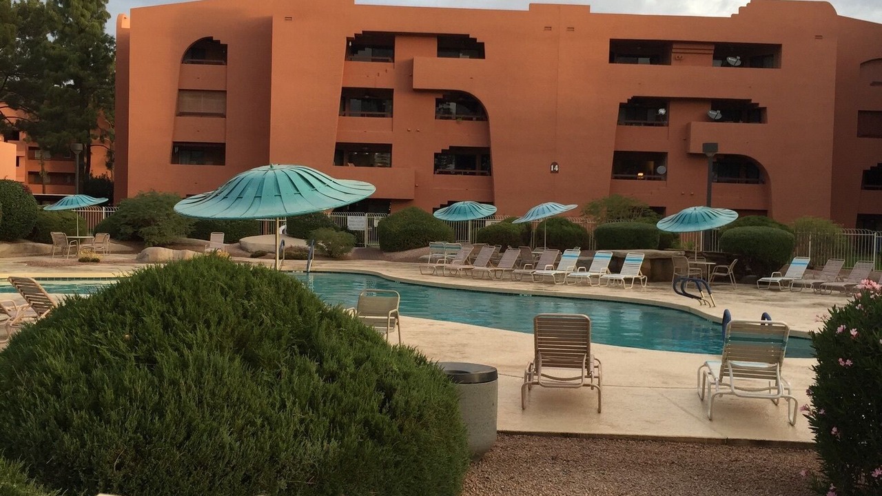 Photo of Outdoor in Paradise Valley Village