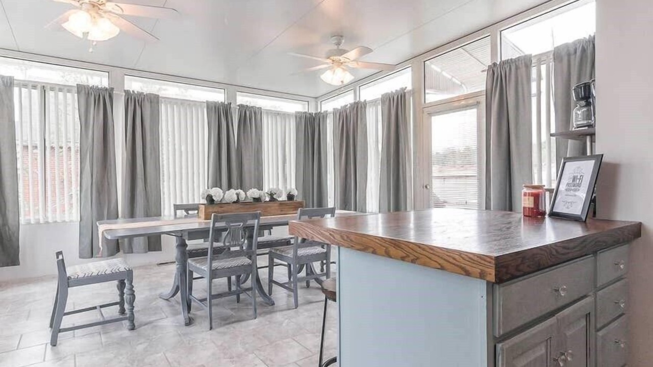 Photo of Livingroom in Hermann