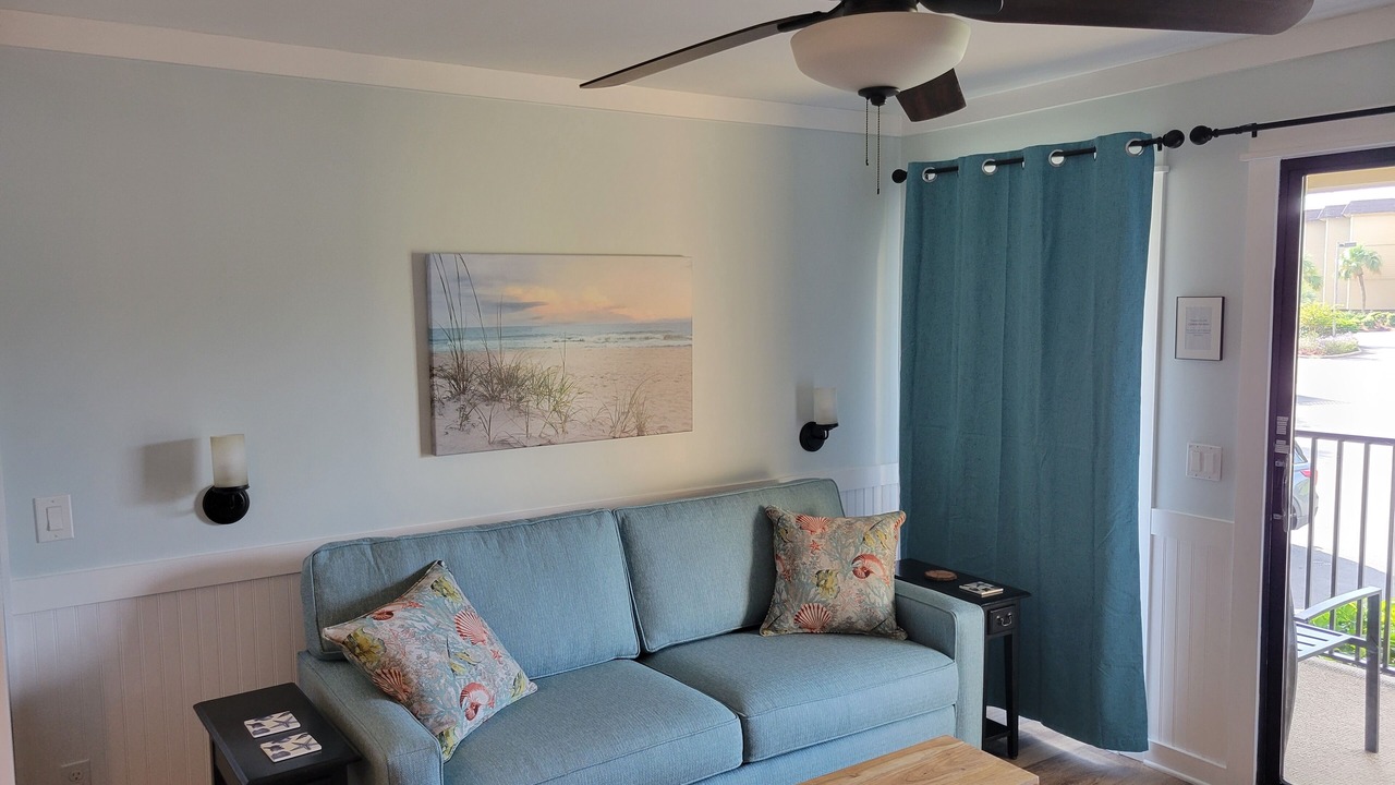 Photo of Livingroom in Folly Field