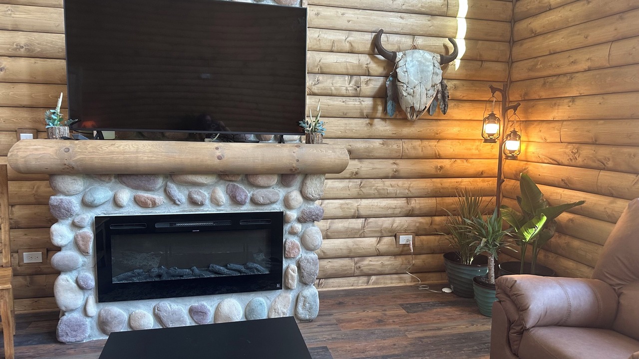 Photo of Livingroom in Utica