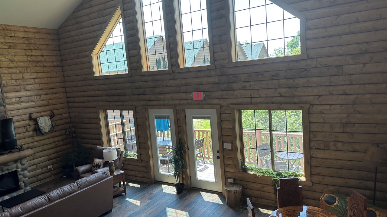 Photo of Livingroom in Utica
