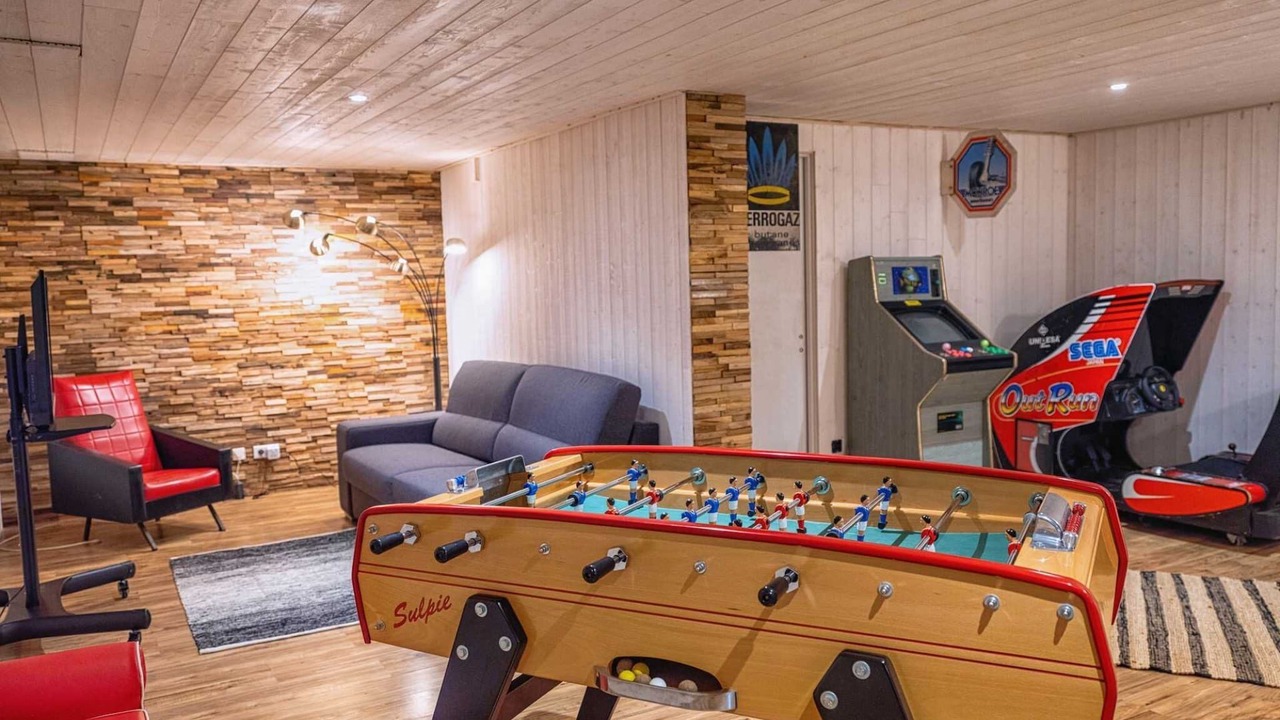 Photo of Bedroom in Castelnau-de-Montmiral