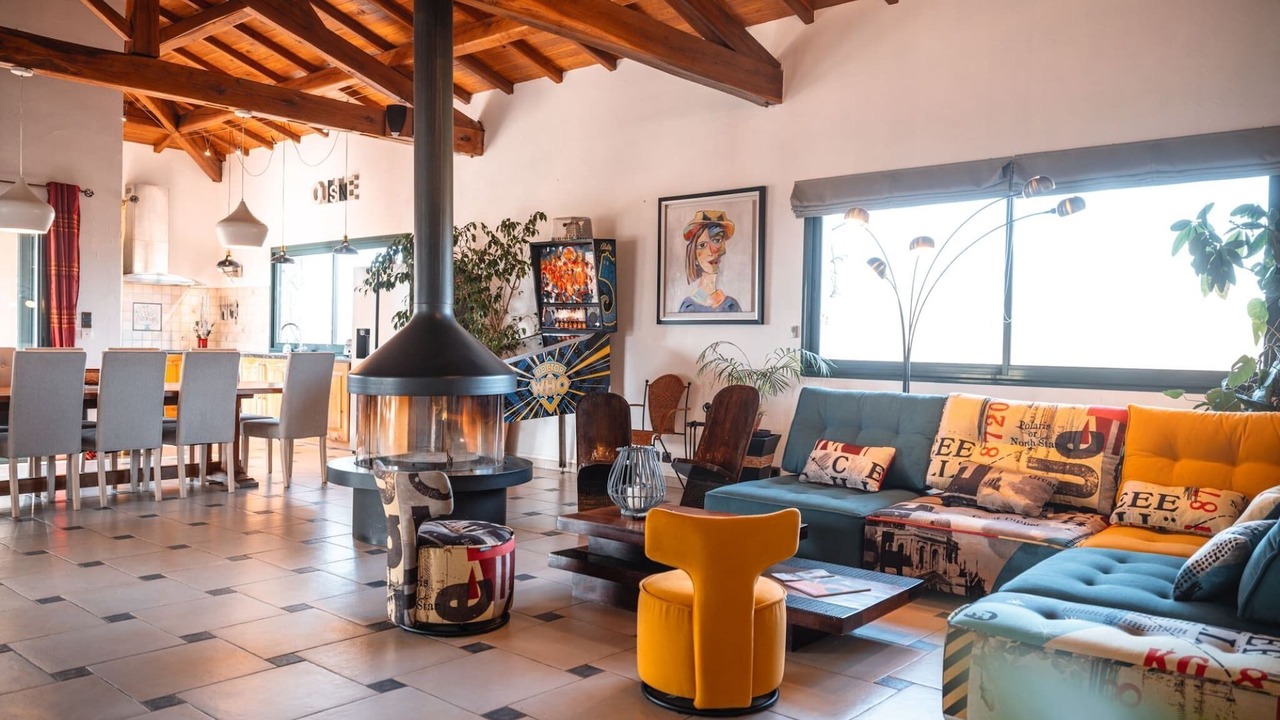 Photo of Livingroom in Castelnau-de-Montmiral