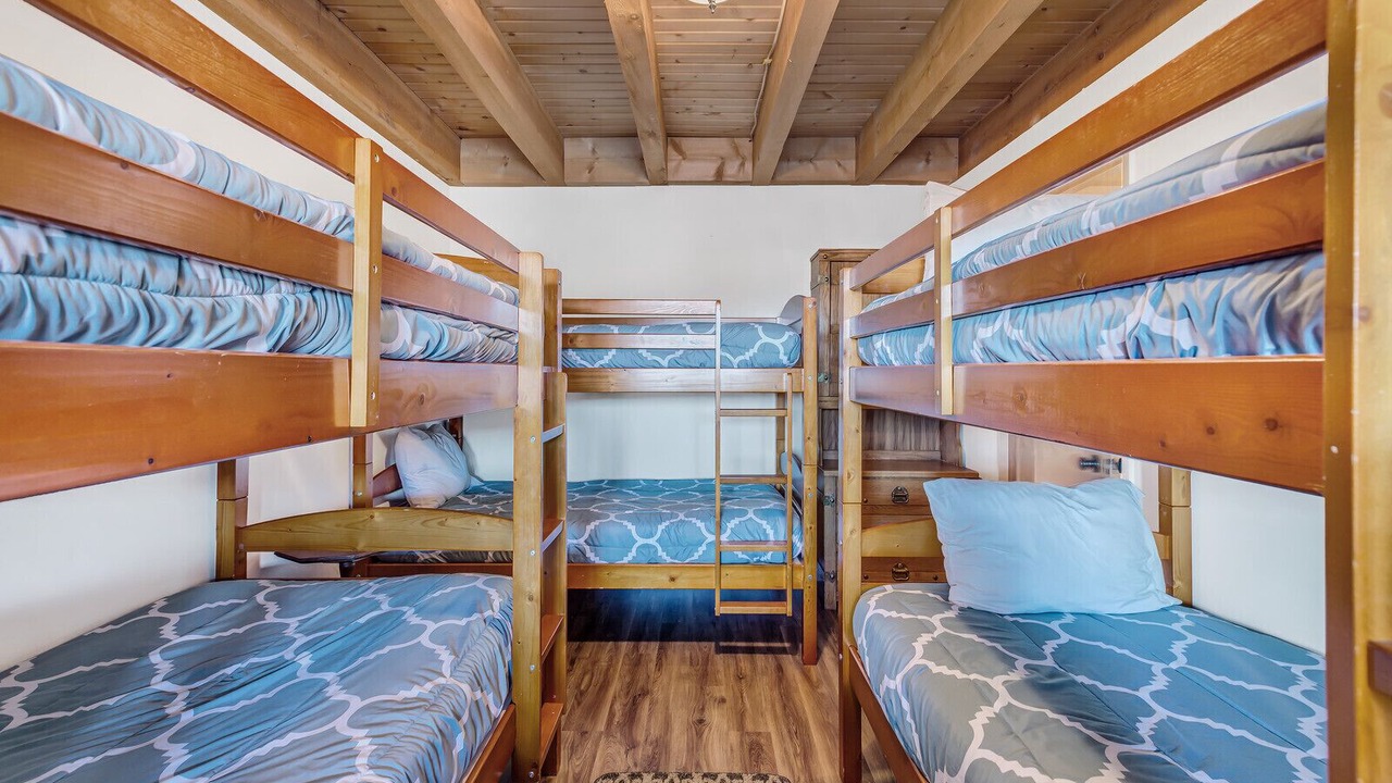 Photo of Bedroom in Glenwood Springs