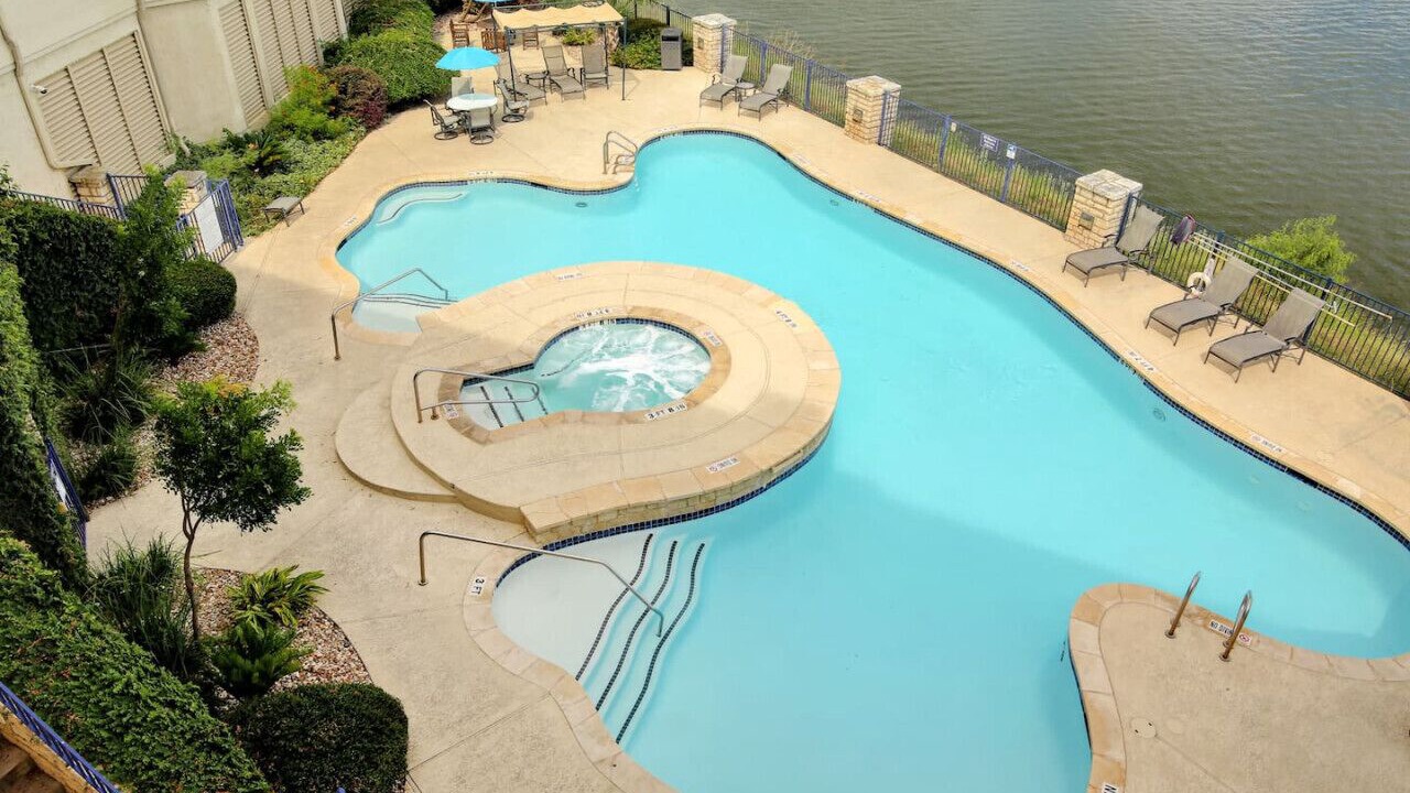 Photo of Outdoor in Highland Lake Estates