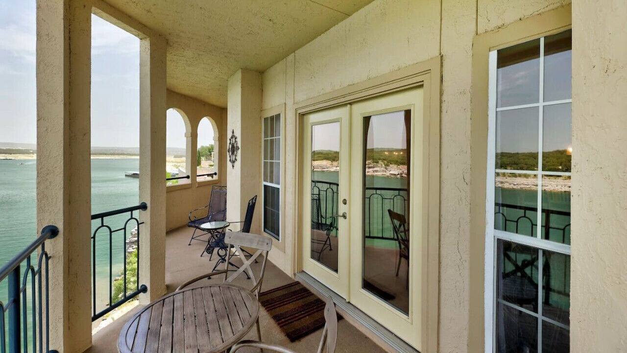 Photo of Patio Balcony in Highland Lake Estates