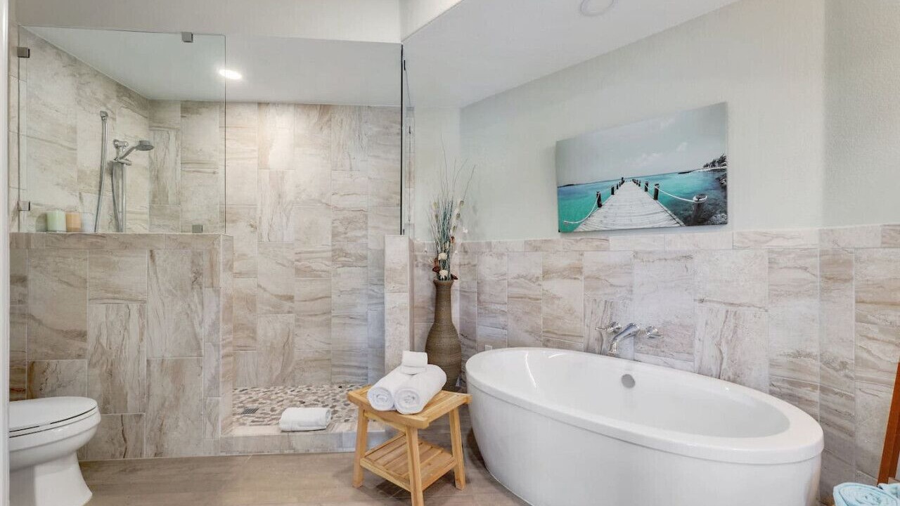 Photo of Bathroom in Highland Lake Estates