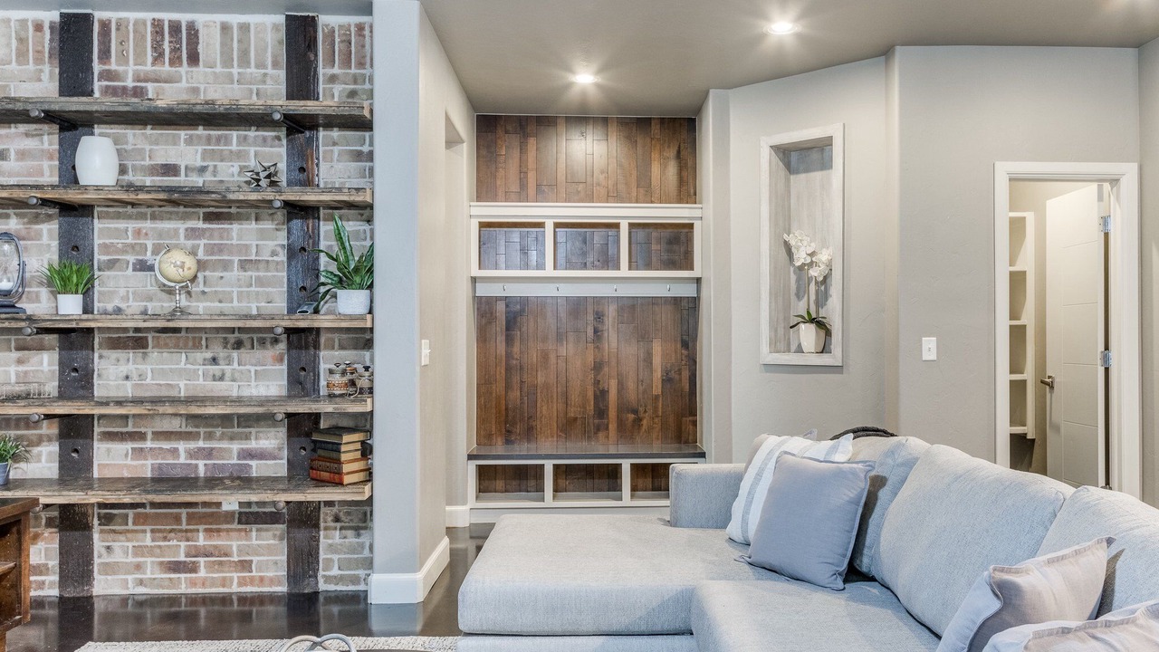 Photo of Livingroom in Edmond