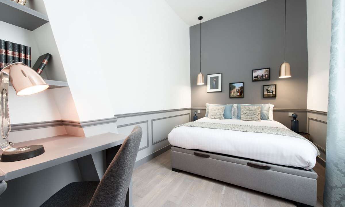 Photo of Bedroom in Enfants-Rouges