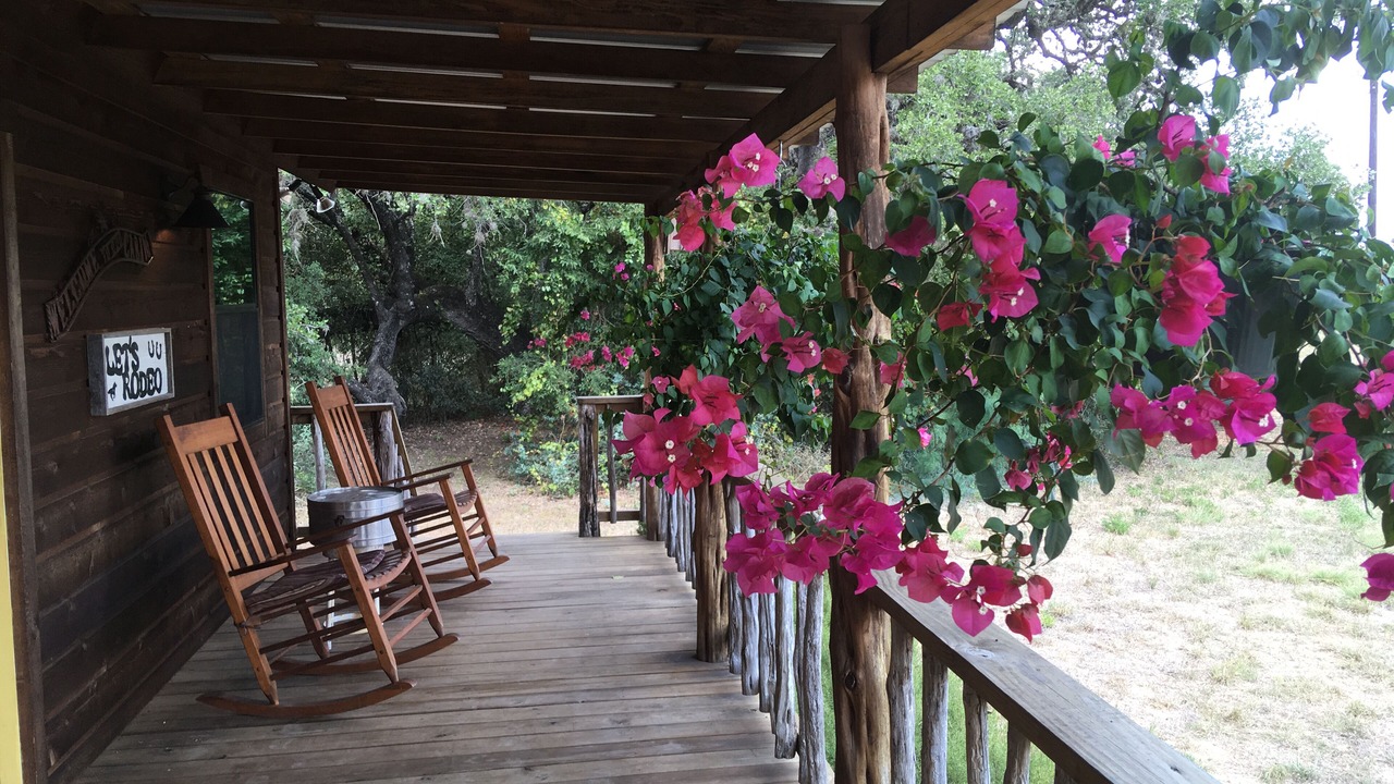 Photo of Patio Balcony in Utopia
