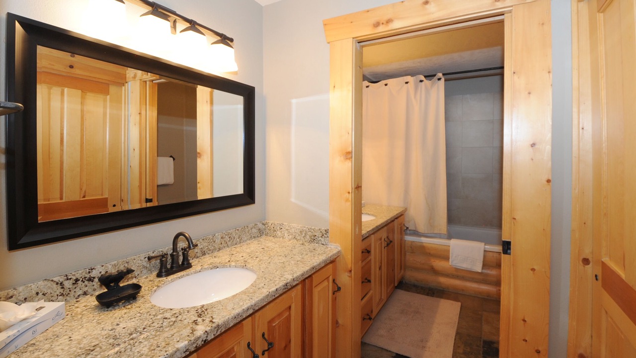Photo of Bathroom in Deer Valley