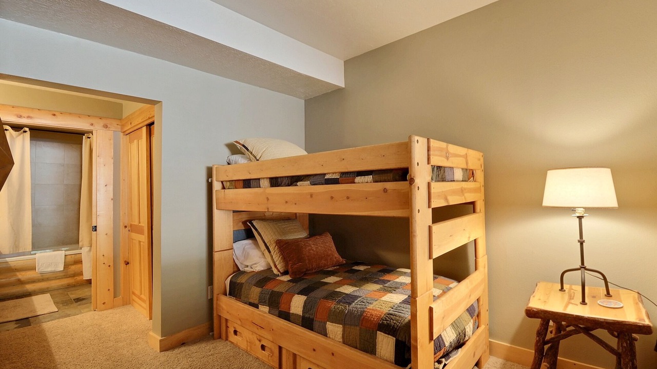 Photo of Bedroom in Deer Valley