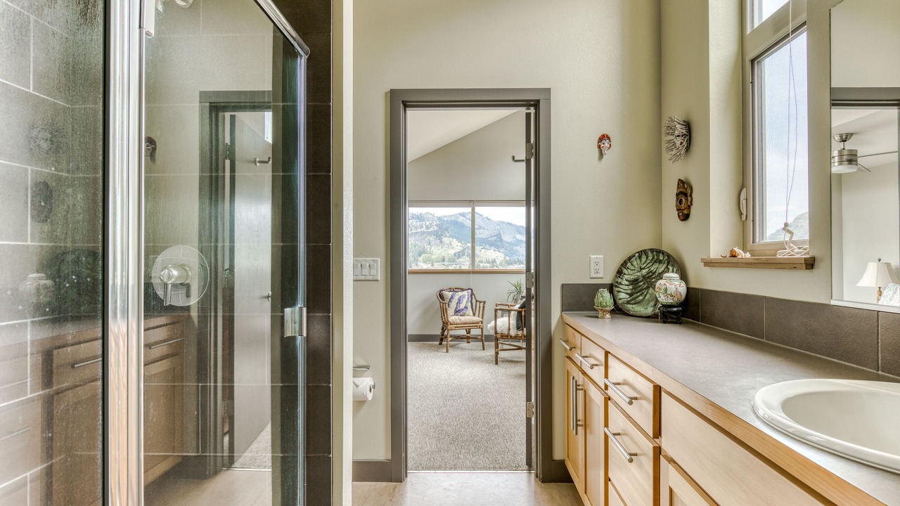 Photo of Bathroom in Mosier