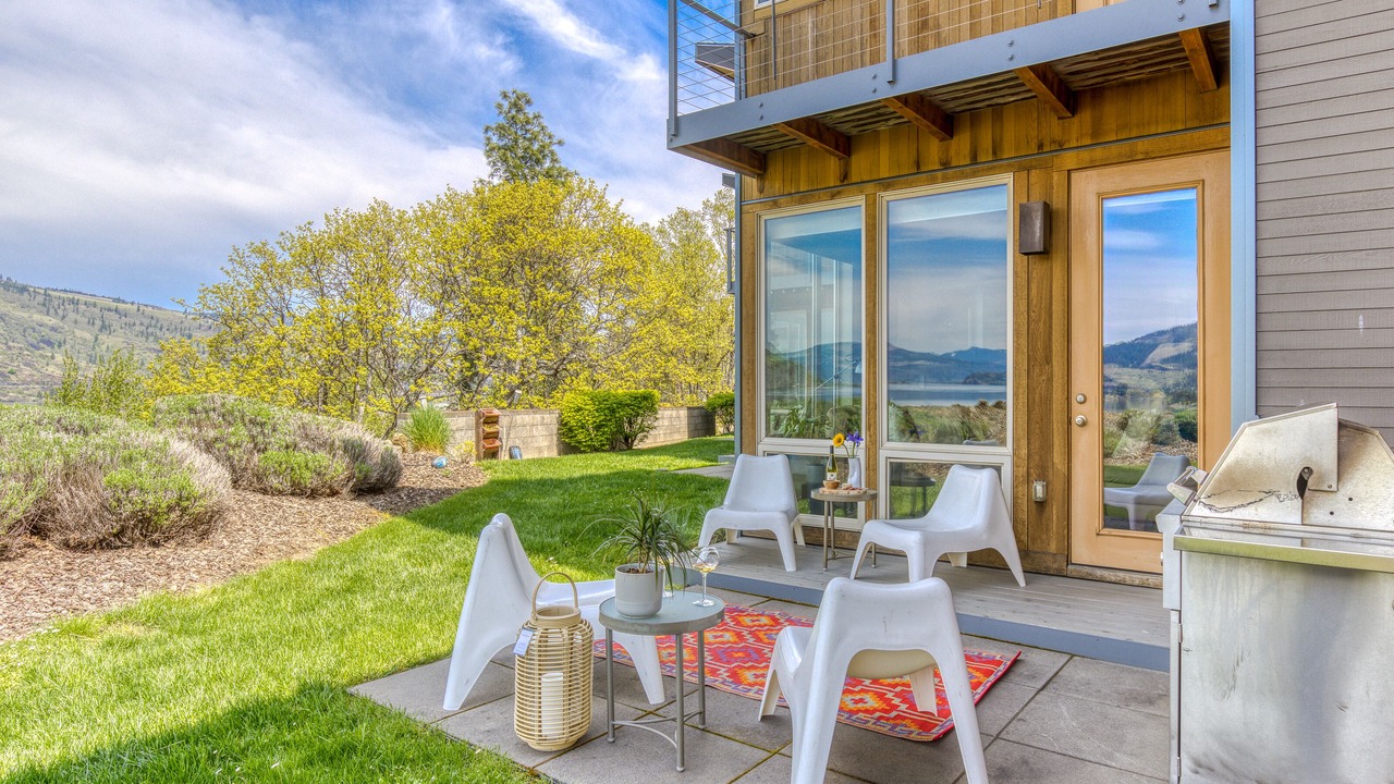 Photo of Outdoor in Mosier