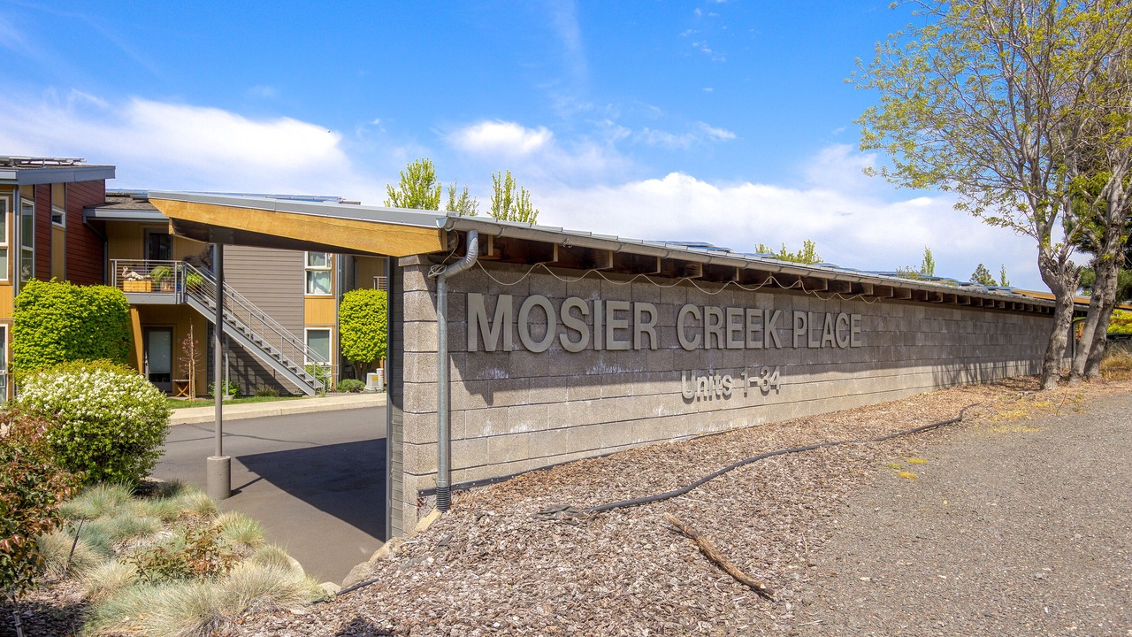 Photo of Outdoor in Mosier