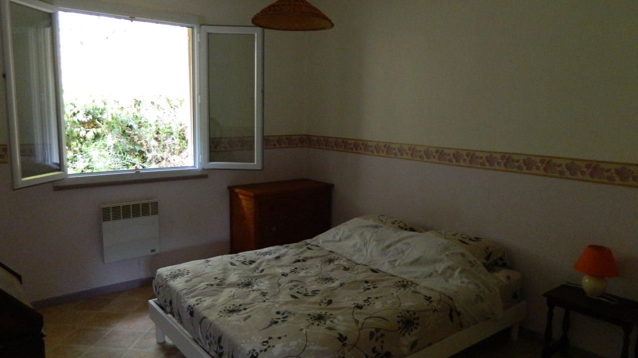 Photo of Bedroom in Roquevaire
