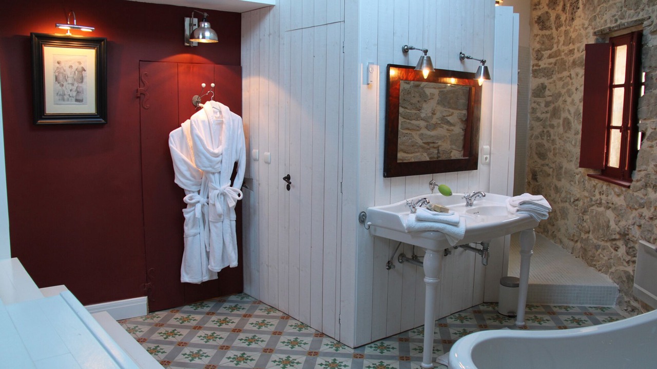 Photo of Bathroom in Saint-Jean-de-Minervois