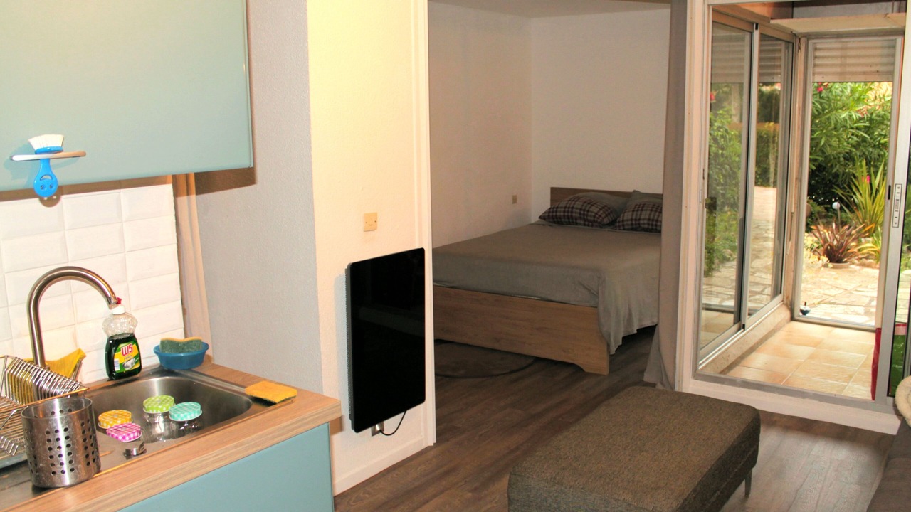 Photo of Bedroom in Saint-Cyprien Plage