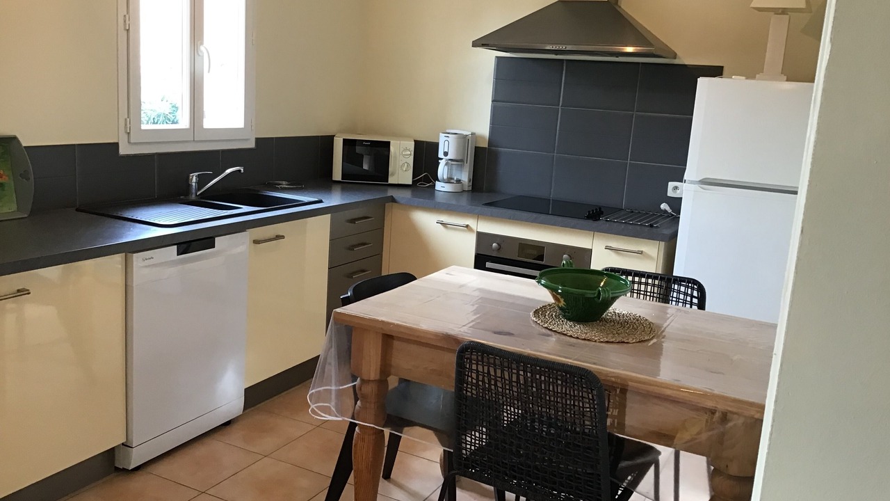 Photo of Kitchen in Lamanon