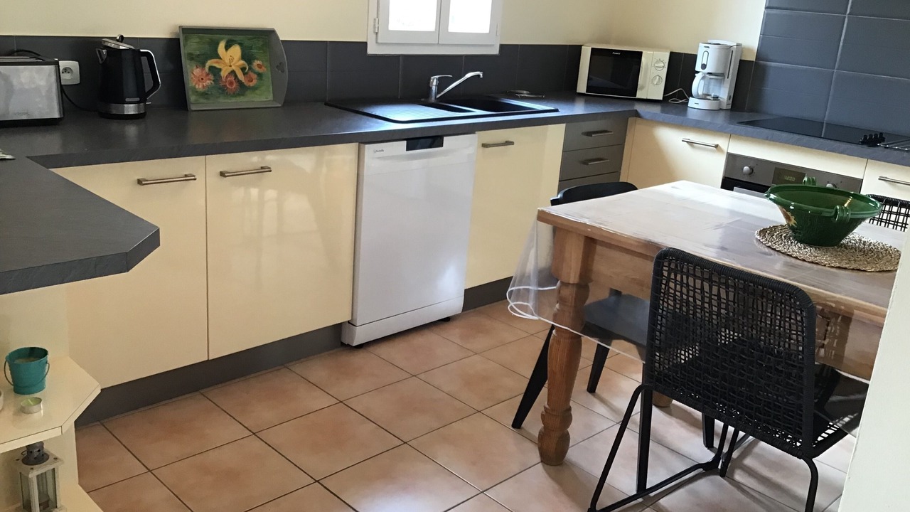 Photo of Kitchen in Lamanon